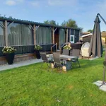 Glamping aan de Thoolse kust